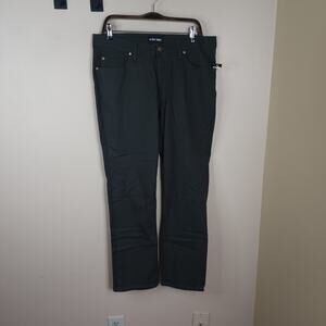 Zoo York Men's Chino Style Relaxed Fit Jeans in Green Size 34x30
